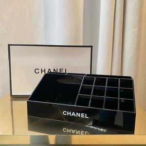 CHANEL MAKEUP DISPLAY ORGANIZER